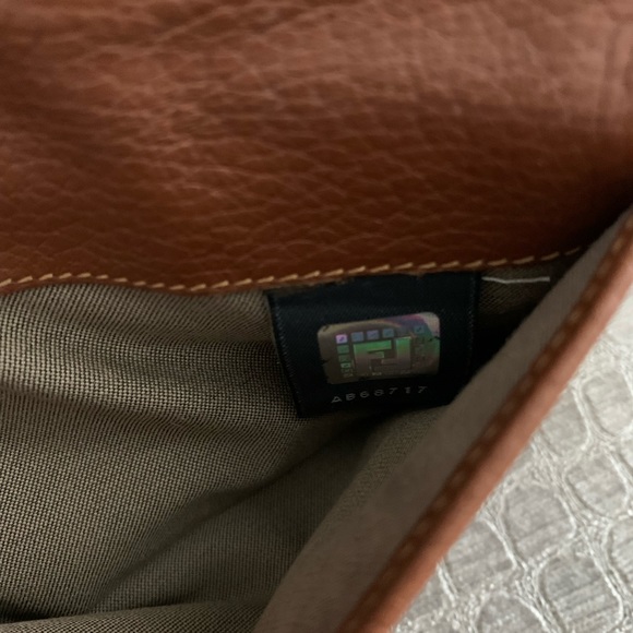 Fendi wallet - Picture 6 of 6